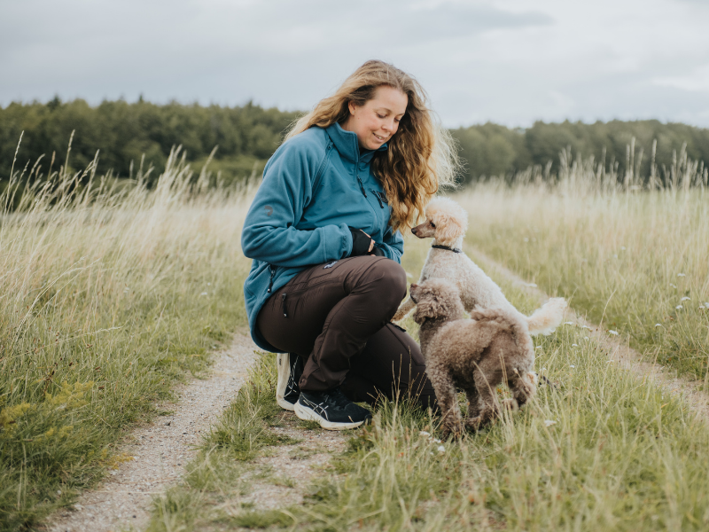 https://www.hundeopdraet.dk/uploads/webshop/DC-Fleecetr%C3%B8je-Poseidon-3.png
